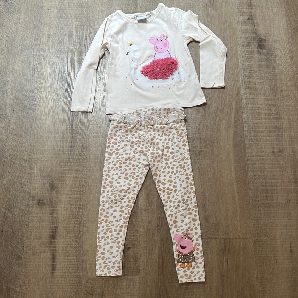 Next UK - Peppa Kid long sleeve shirt and leggings size 5/6